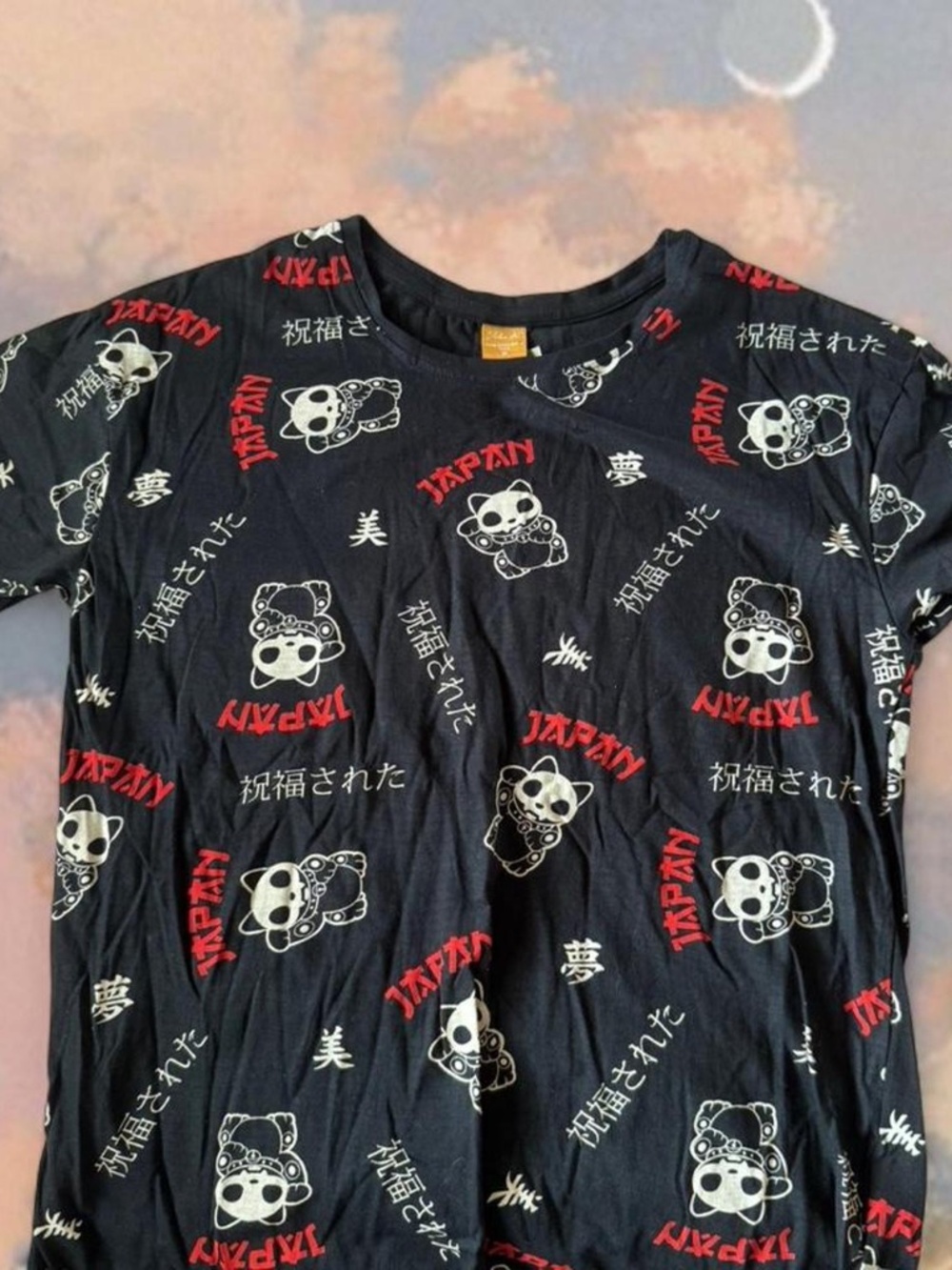 Black & red Japan all over print t-shirt